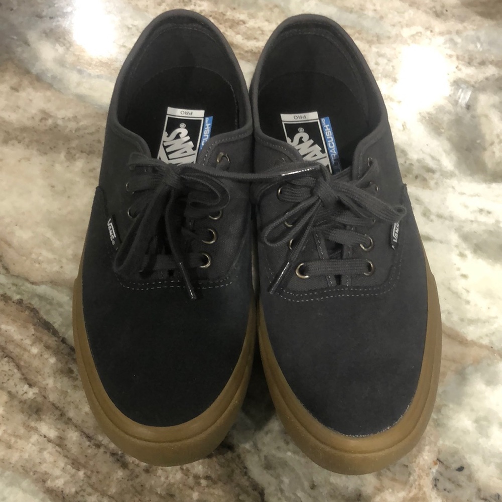 Vans off the wall pro shoes NWOT